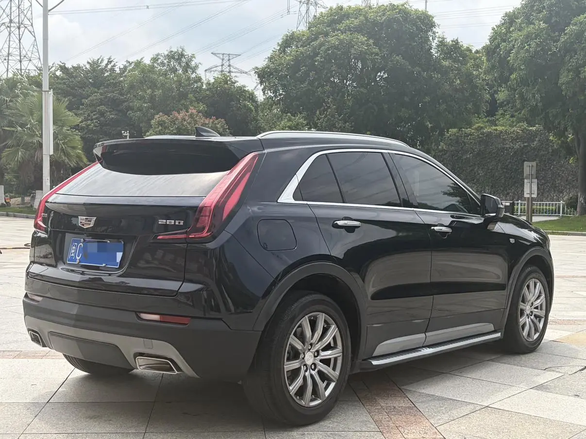 Cadillac XT4 2020 28T 2WD Leading