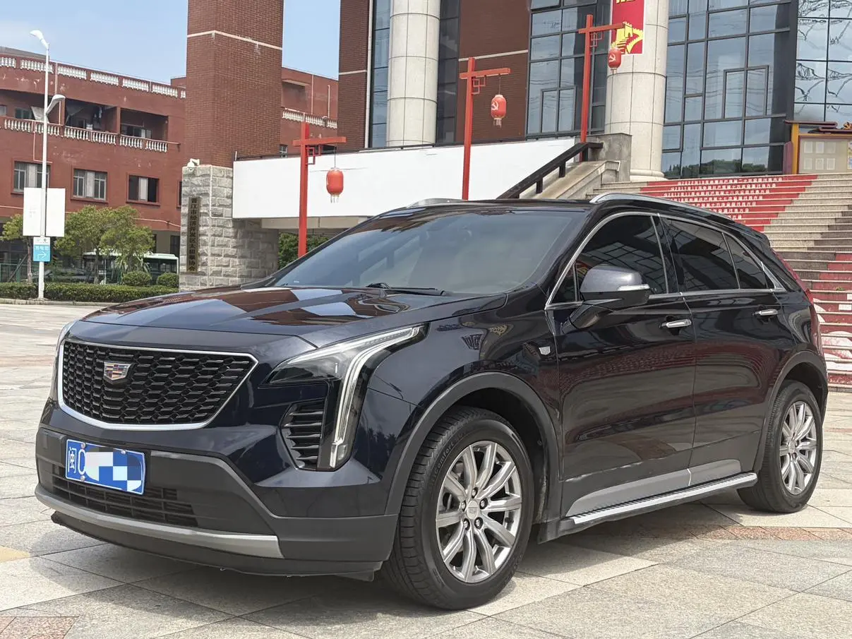 Cadillac XT4 2020 28T 2WD Leading