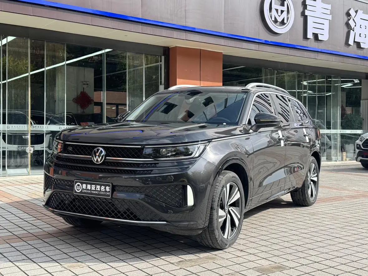 Volkswagen 2025 380TSI 4WD R-line