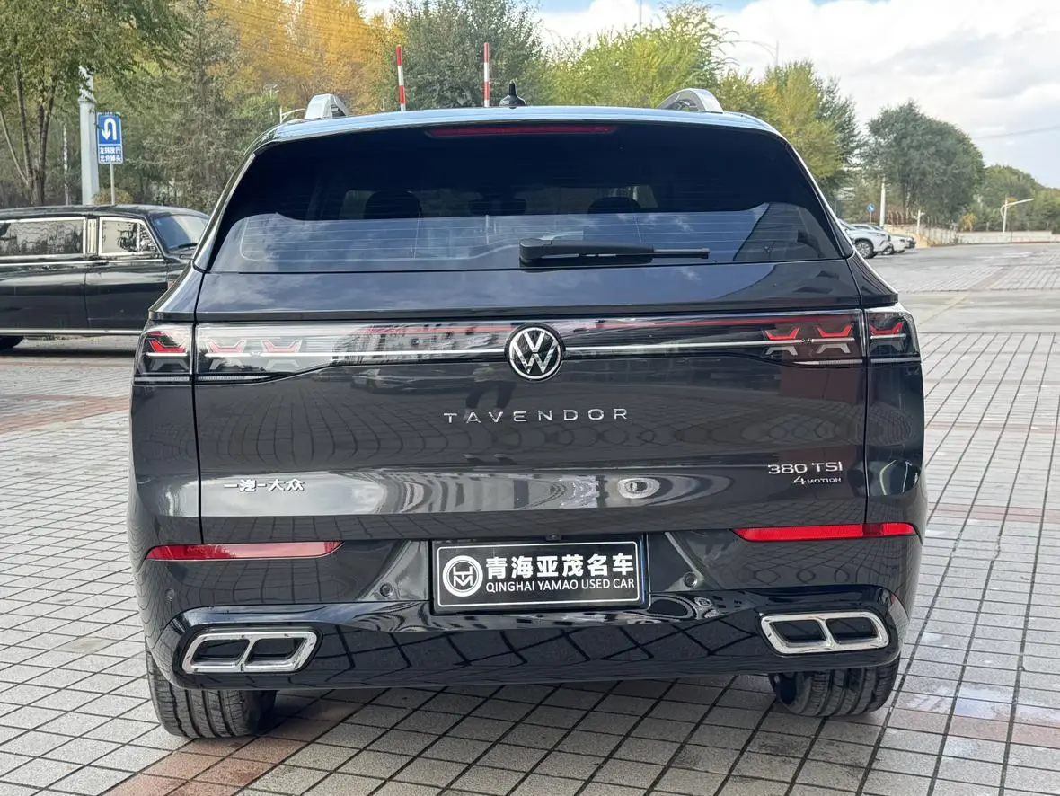 Volkswagen 2025 380TSI 4WD R-line