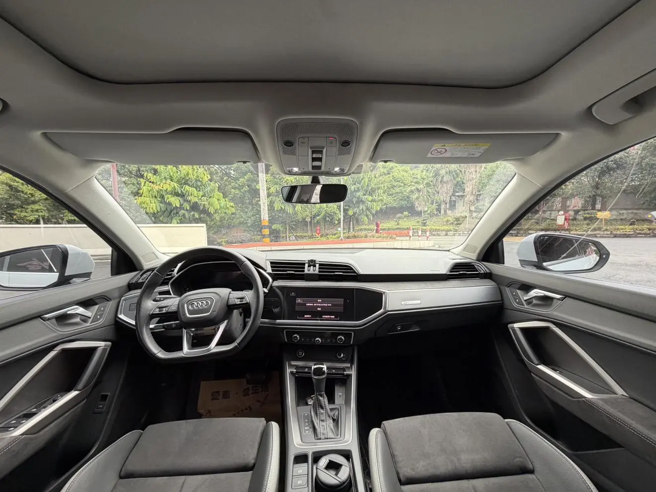 Audi Q3 2022 35 TFSI Dynamic Fashion
