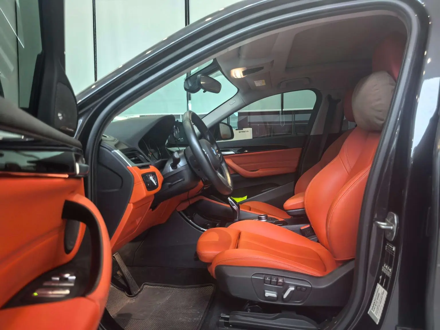BMW X2 2022 sDrive25i M Off-Road Package