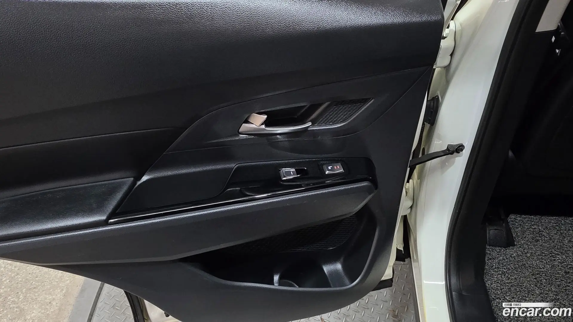KG Mobility KORANDO Diesel 1.6 2WD C5 2019