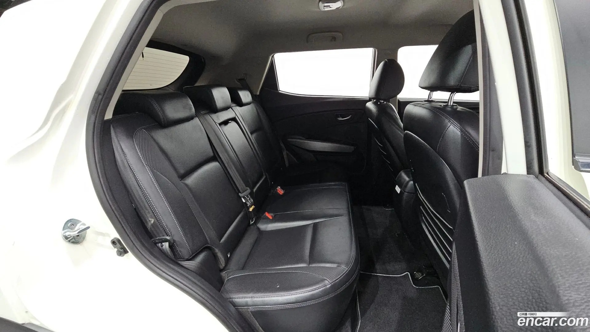 KG Mobility TIBOLI Gasoline 1.5 2WD 2021