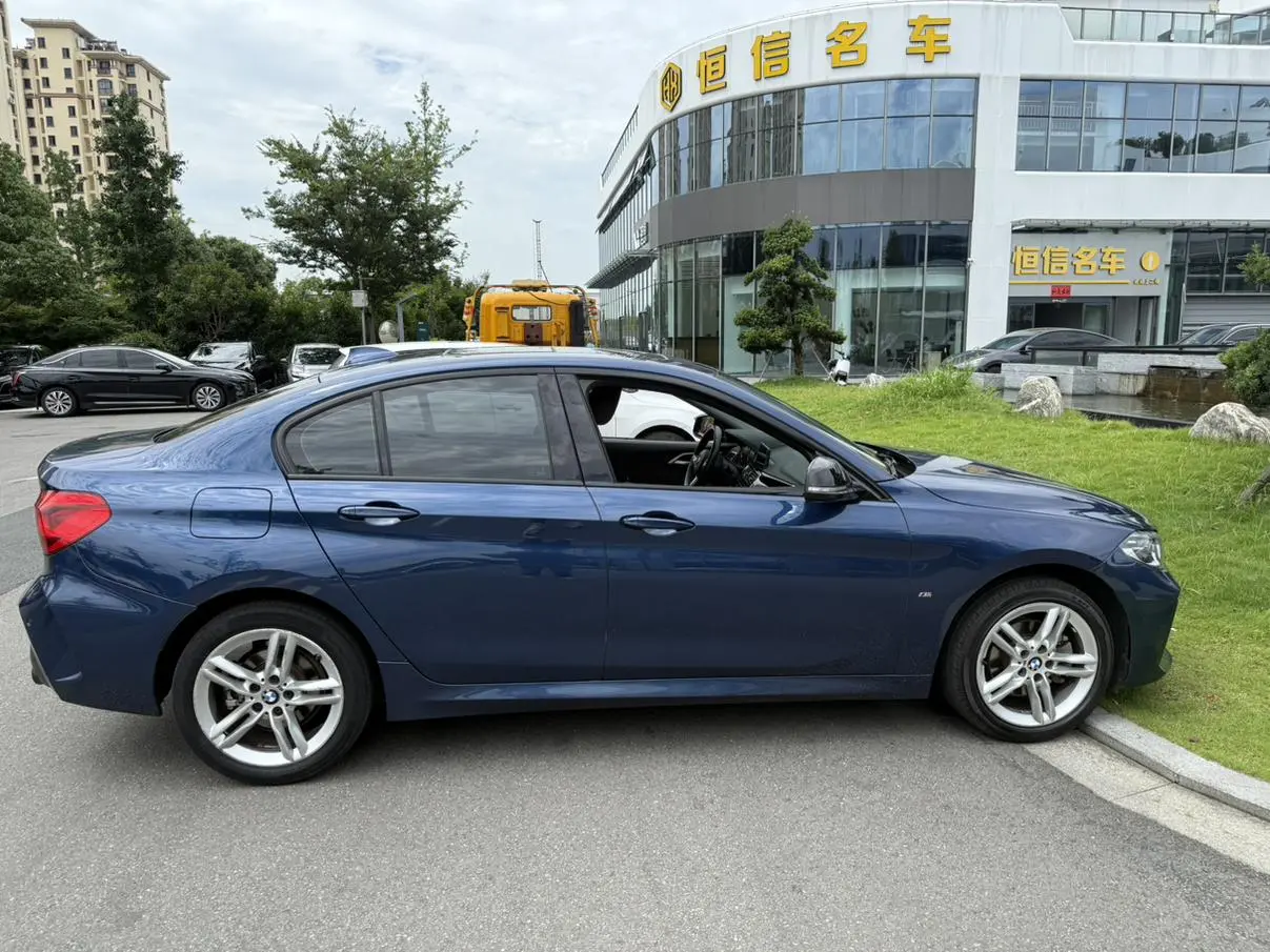 BMW 1 Series 2021 120i M Sport Shadow Night