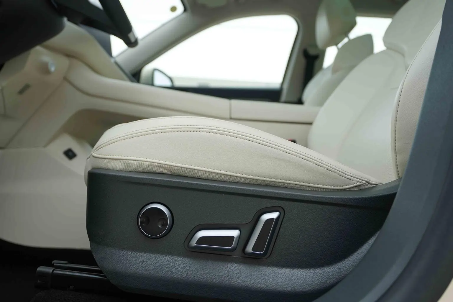 Haval H6 2024 1.5T Auto 2WD Ultra