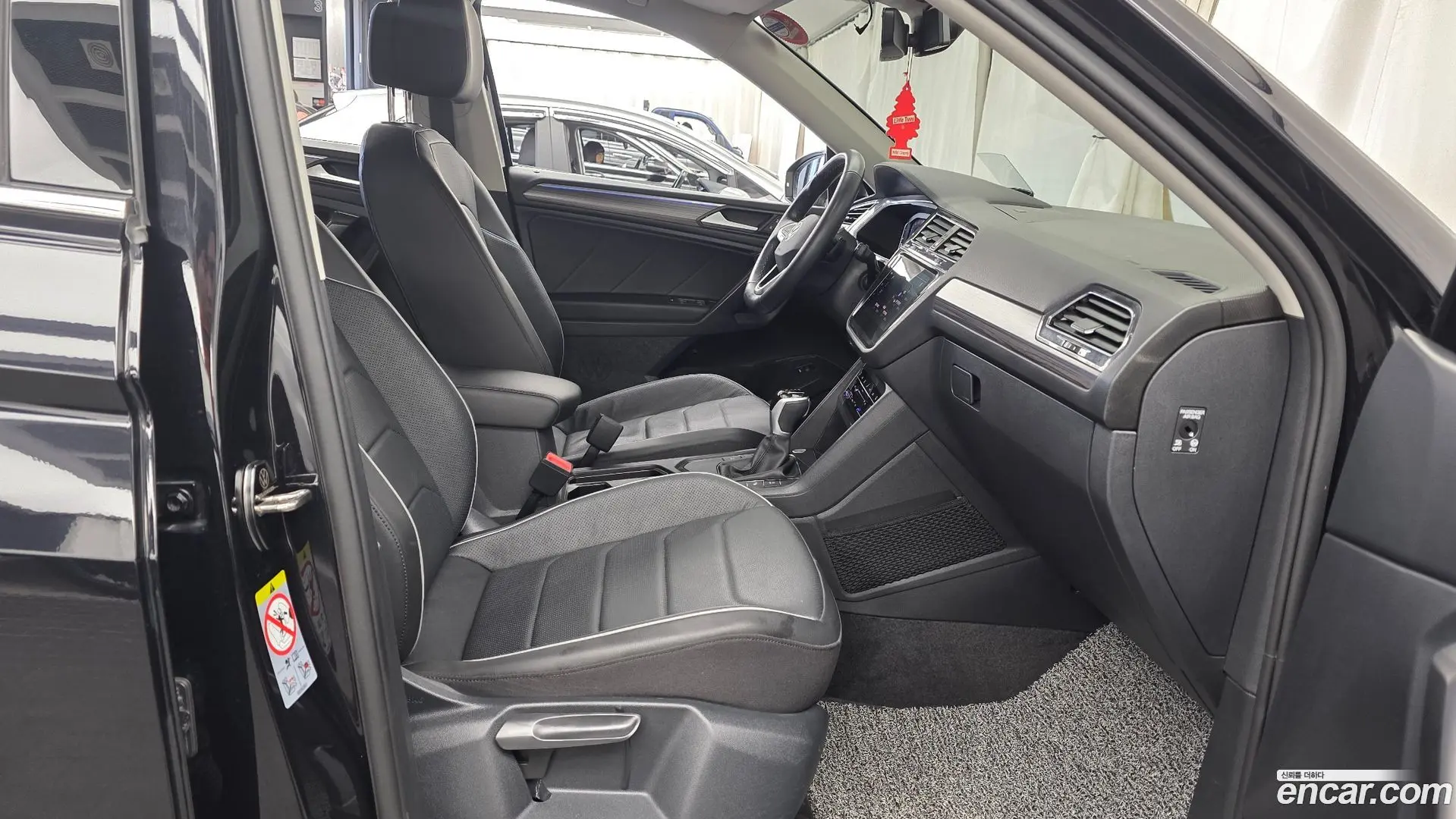 Volkswagen Tiguan 2.0 TSI Prestige