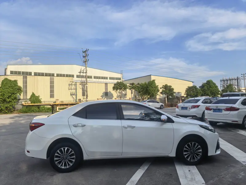 Corolla 2017 facelift 1.2T S-CVT GL National V