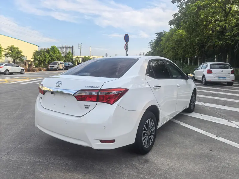 Corolla 2017 facelift 1.2T S-CVT GL National V