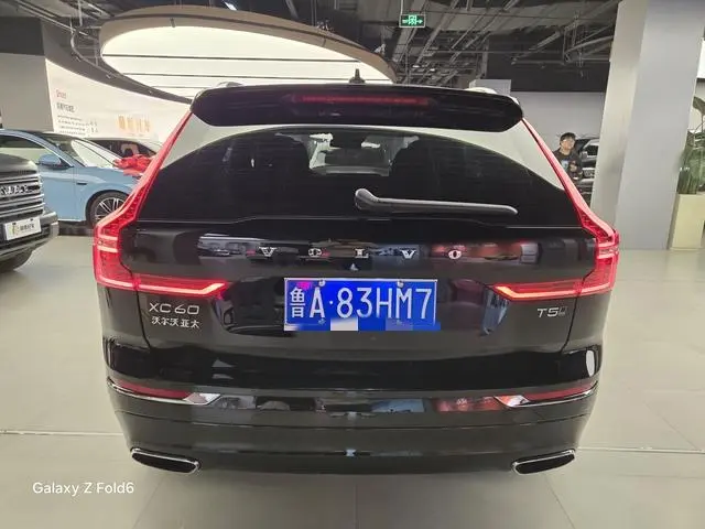 Volvo XC60 2021 T5 4WD Smart Luxury