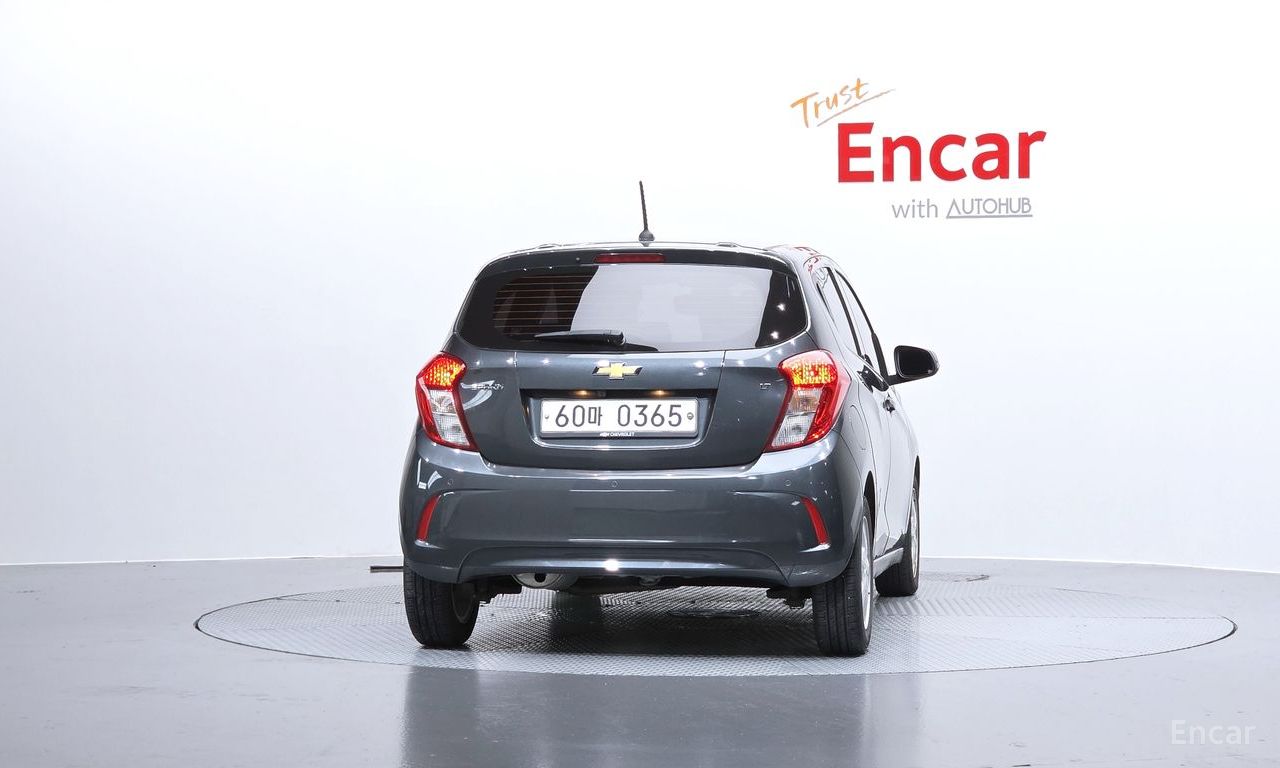 Chevrolet (GM Daewoo) The Next Spark LT 2017