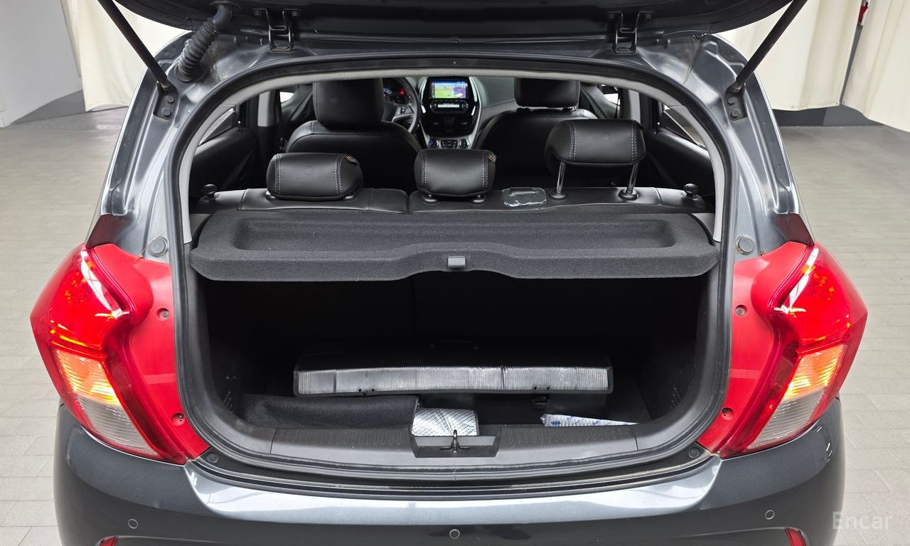 Chevrolet (GM Daewoo) The Next Spark LT 2017