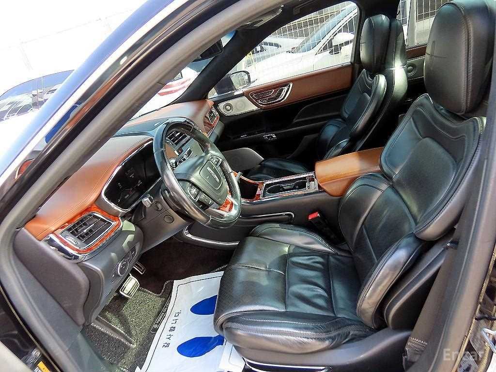 Lincoln Continental 10th Generation 3.0 Presidential AWD 2017