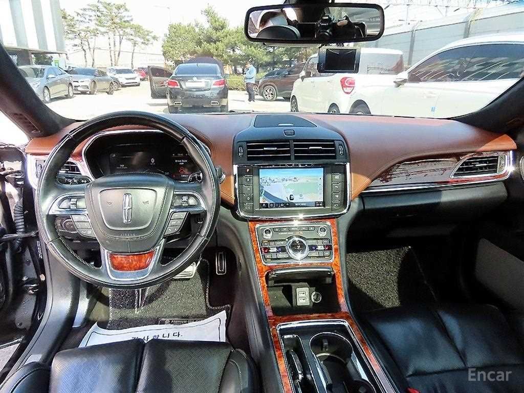 Lincoln Continental 10th Generation 3.0 Presidential AWD 2017