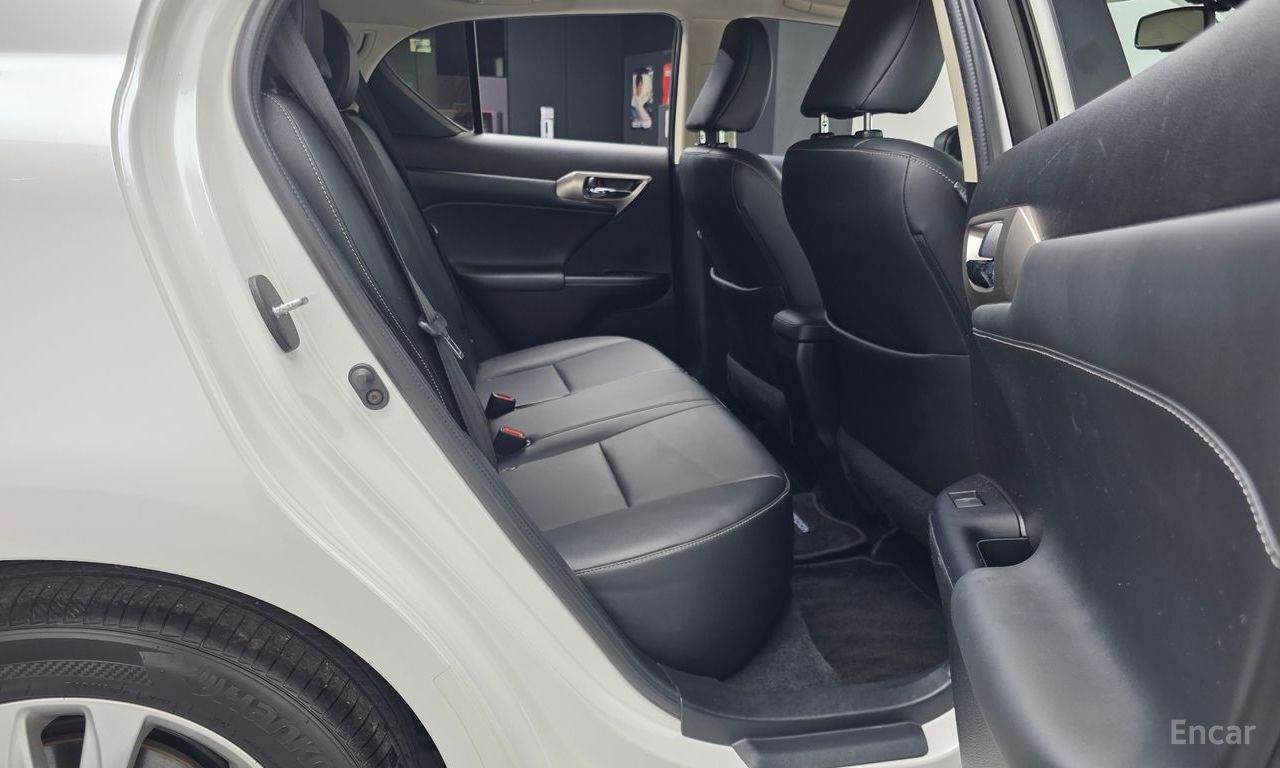 Lexus CT200h 1.8 Supreme 2017