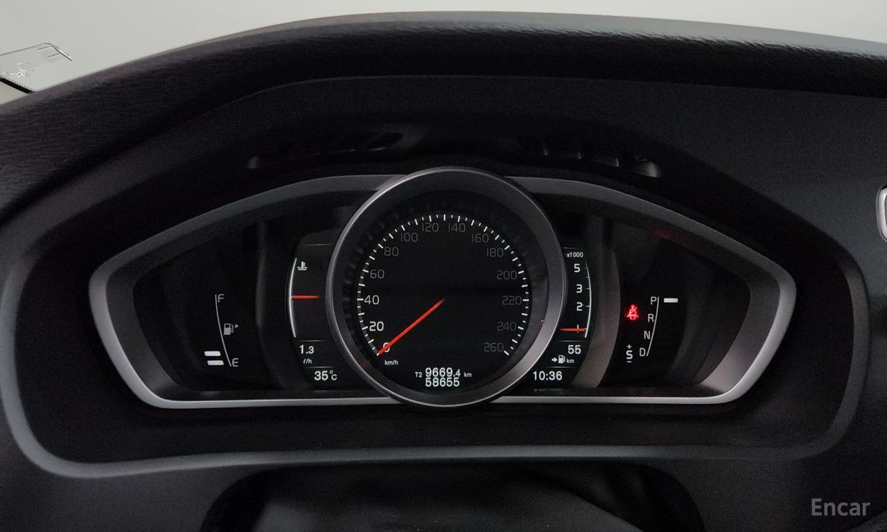 Volvo V40 D3 2018
