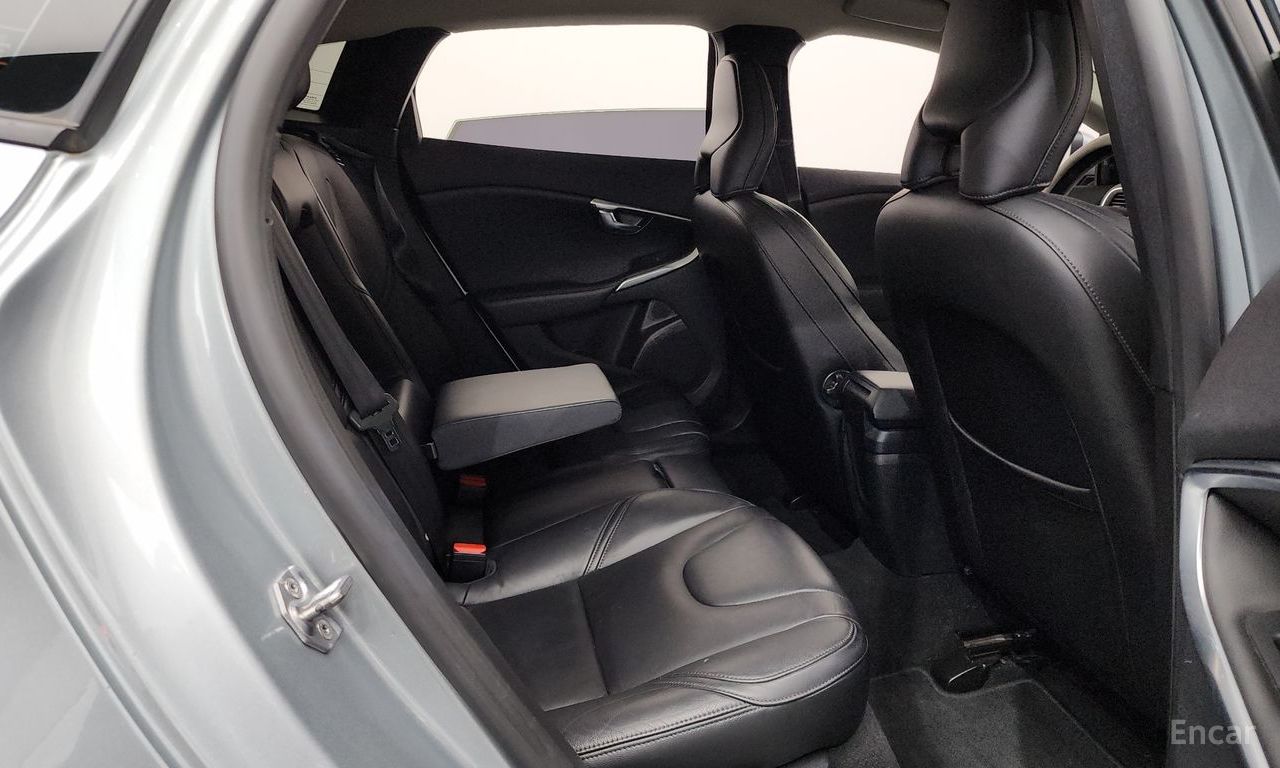 Volvo V40 D3 2018