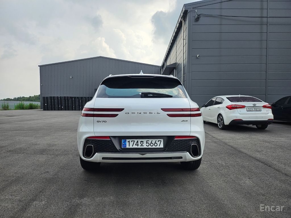 Genesis GV70 2.5T Gasoline AWD 2024
