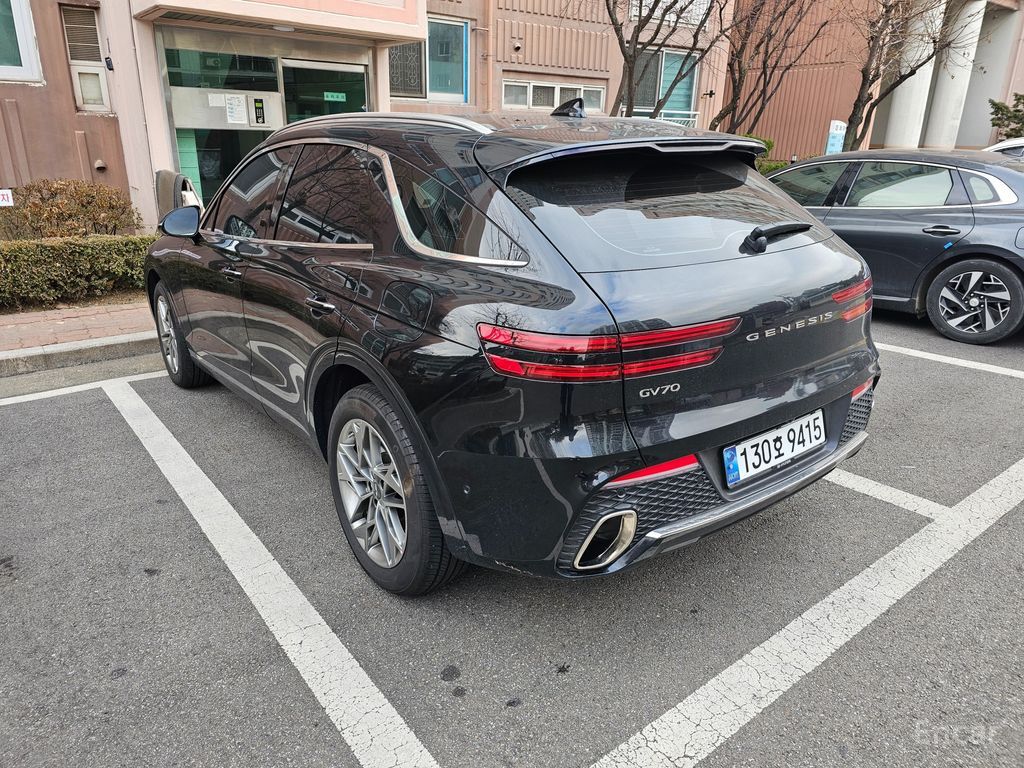 Genesis GV70 2.5T Gasoline 2WD 2024
