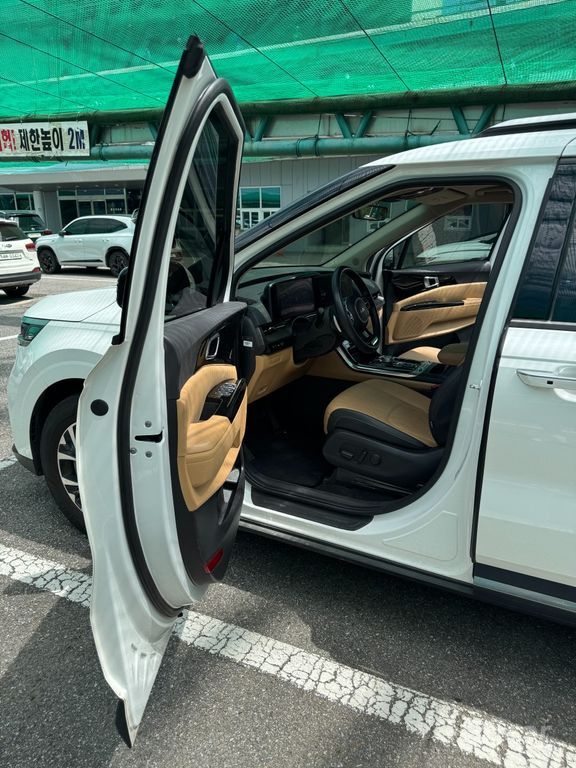Kia Carnival 4th generation diesel 9-seater Noblesse 2023