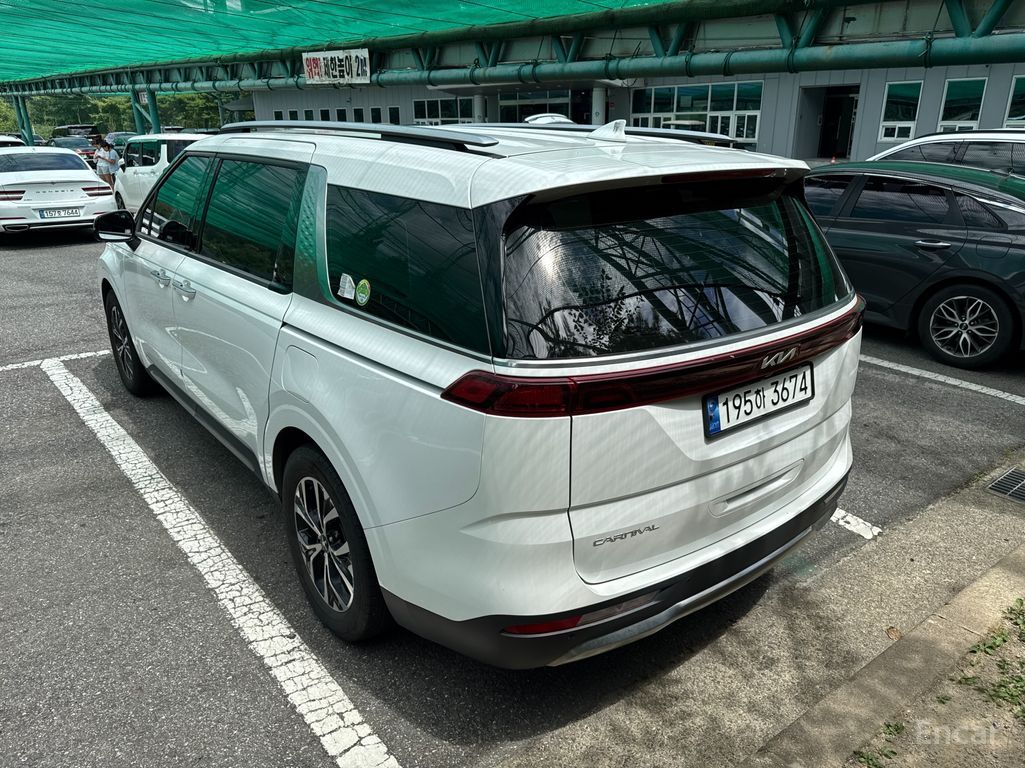 Kia Carnival 4th generation diesel 9-seater Noblesse 2023