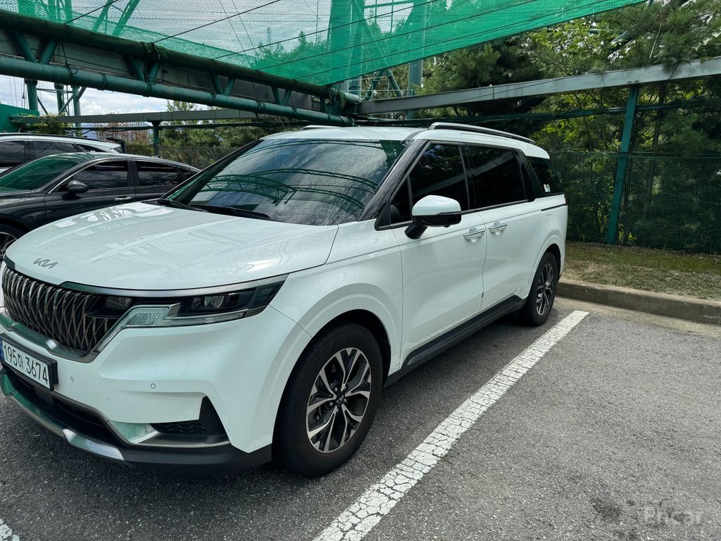 Kia Carnival 4th generation diesel 9-seater Noblesse 2023