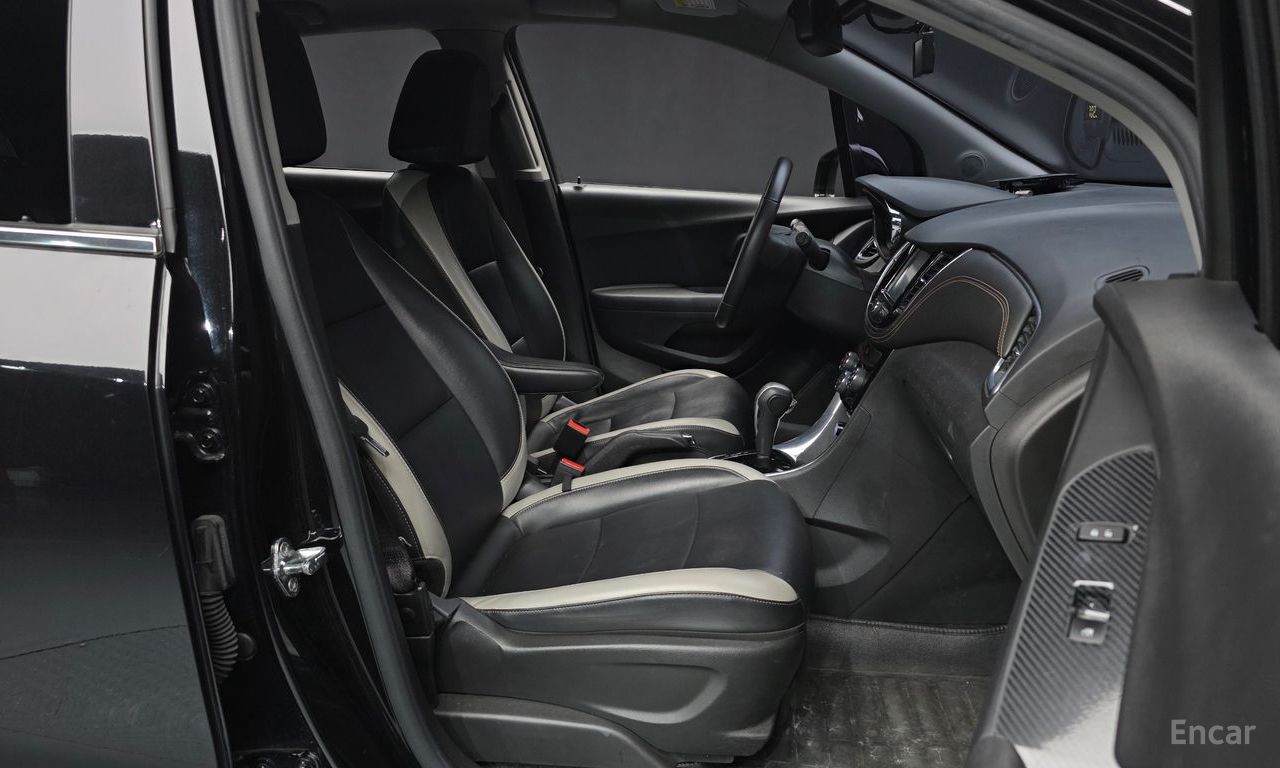 Chevrolet (GM Daewoo) The New Trax 1.4 Perfect Black 2018