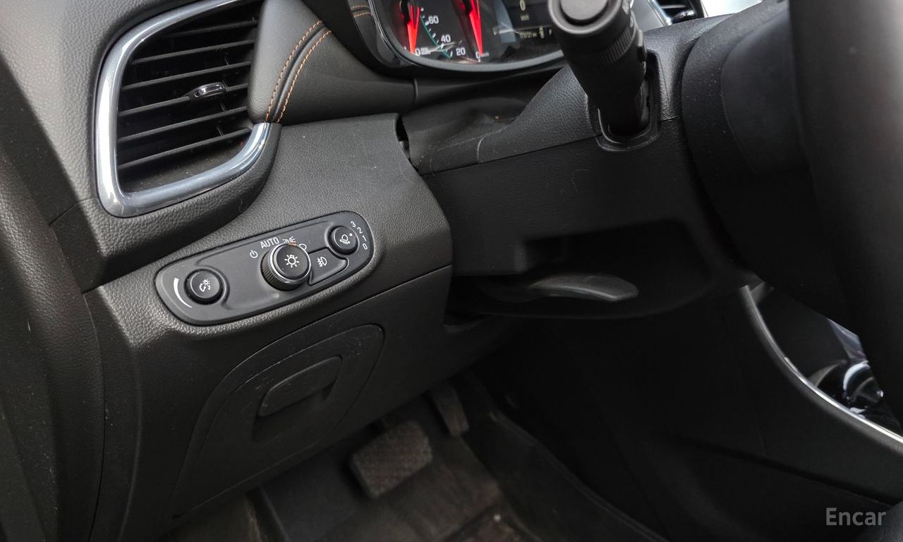 Chevrolet (GM Daewoo) The New Trax 1.4 Perfect Black 2018