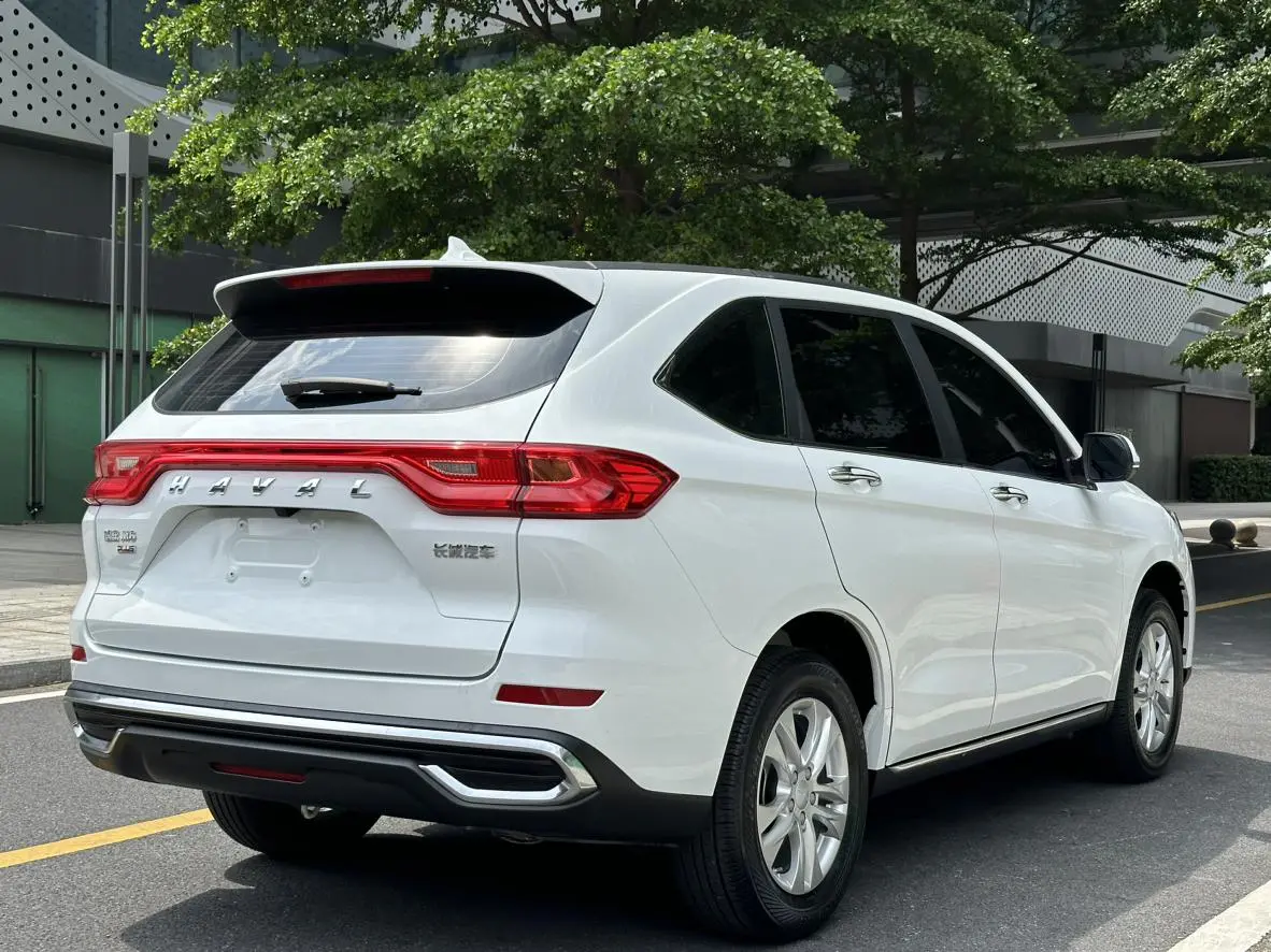 Haval M6 2021 PLUS 1.5T DCT