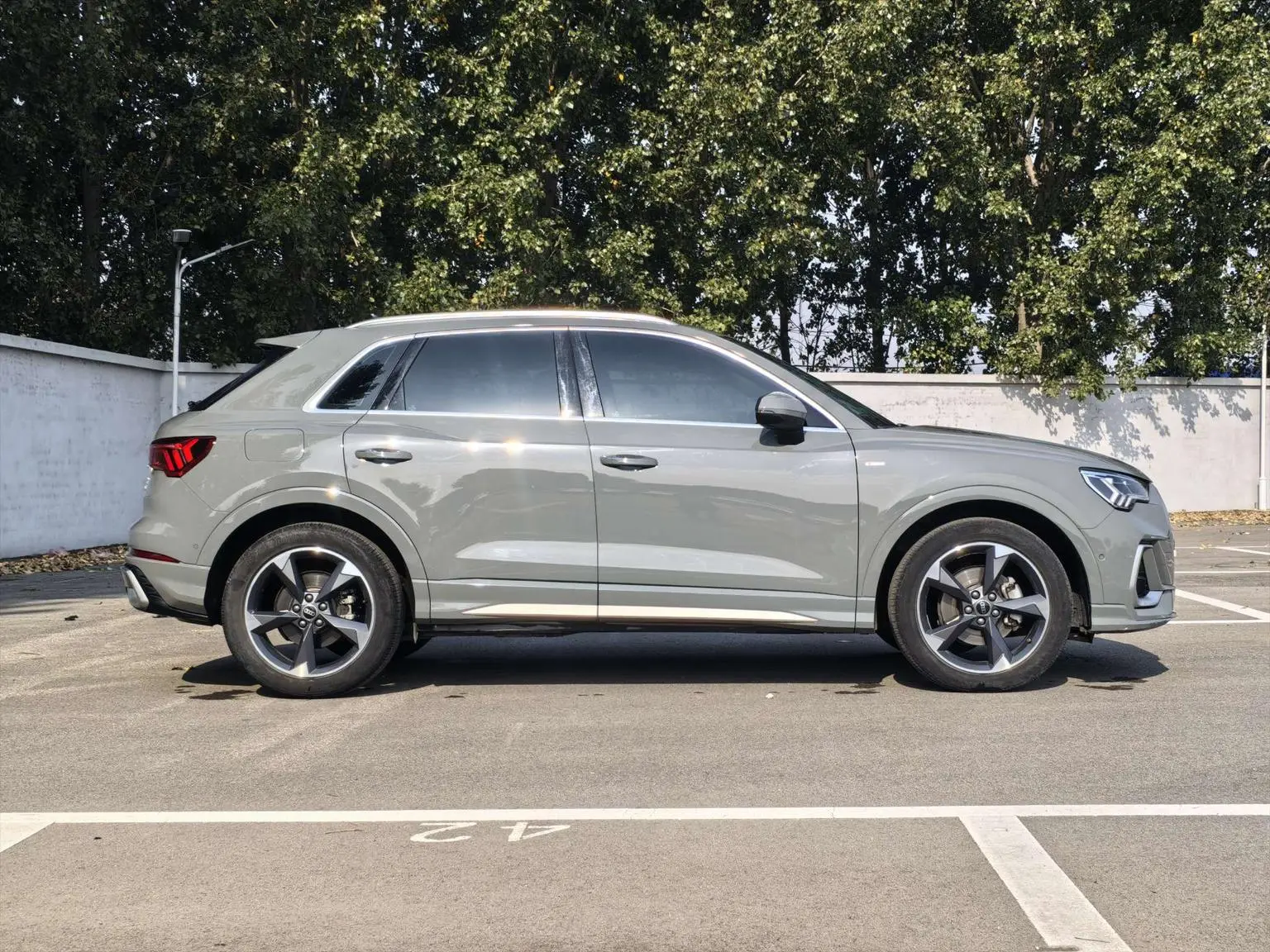 Audi Q3 2024 35 TFSI Dynamic Fashion