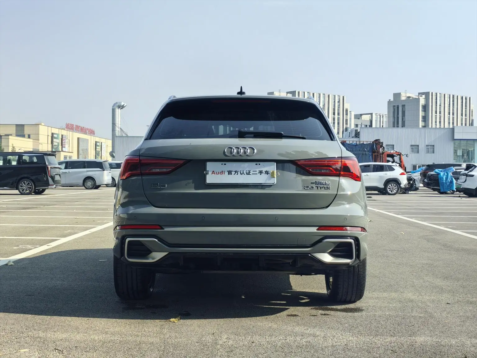 Audi Q3 2024 35 TFSI Dynamic Fashion