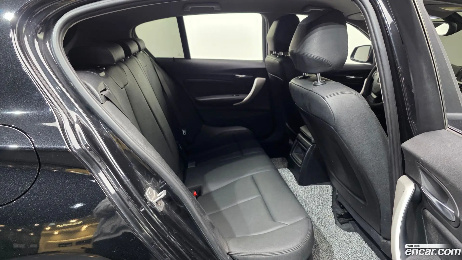 BMW 1-Series 118d JOY 5DOOR 2017