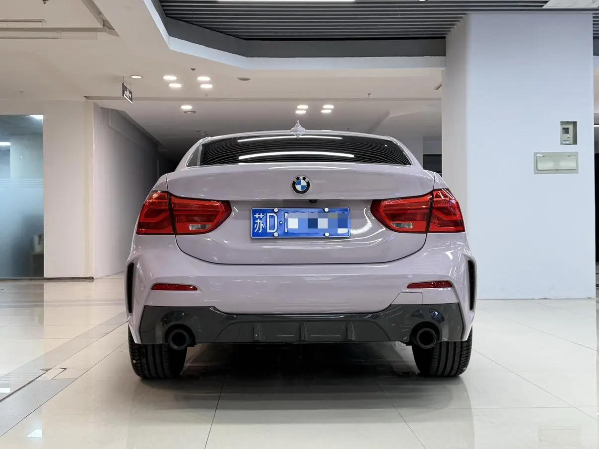 BMW 1 Series 2023 125i M Sport Shadow Night