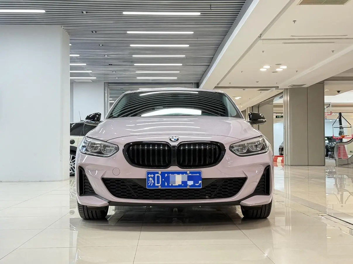 BMW 1 Series 2023 125i M Sport Shadow Night