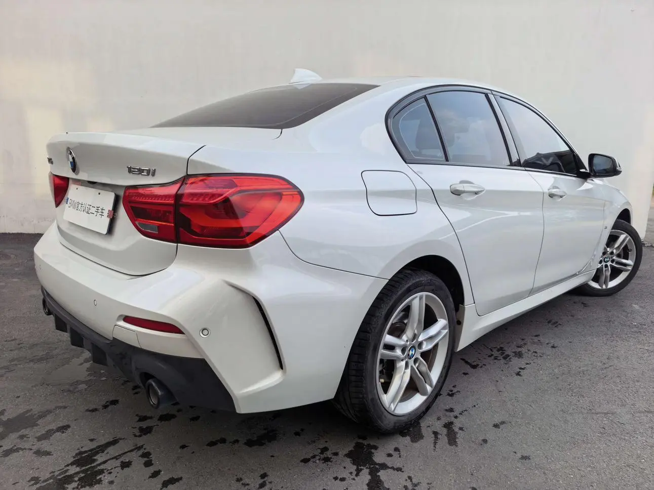 BMW 1 Series 2021 120i M Sport Shadow Night