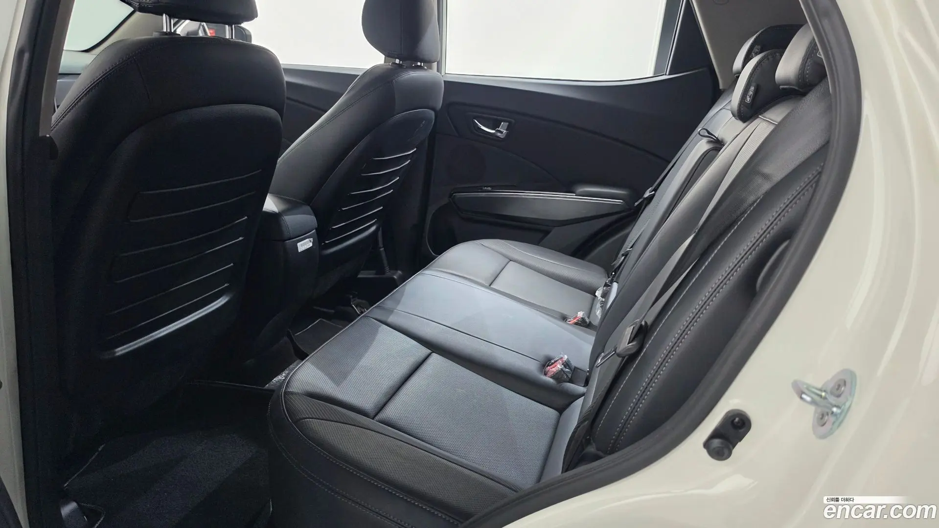 KG Mobility TIBOLI Gasoline 1.5 2WD 2021