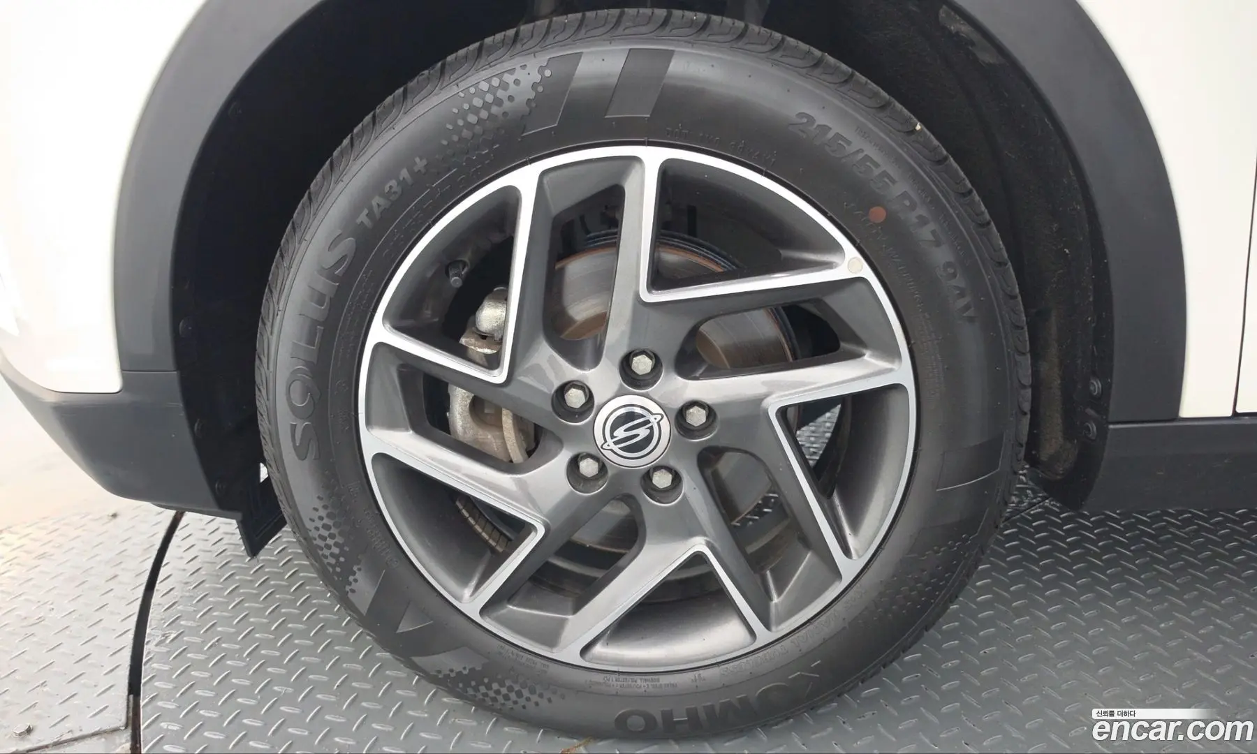 KG Mobility TIBOLI Gasoline 1.5 2WD 2021