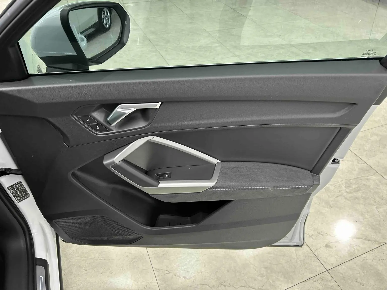 Audi Q3 2023 35 TFSI Dynamic Fashion
