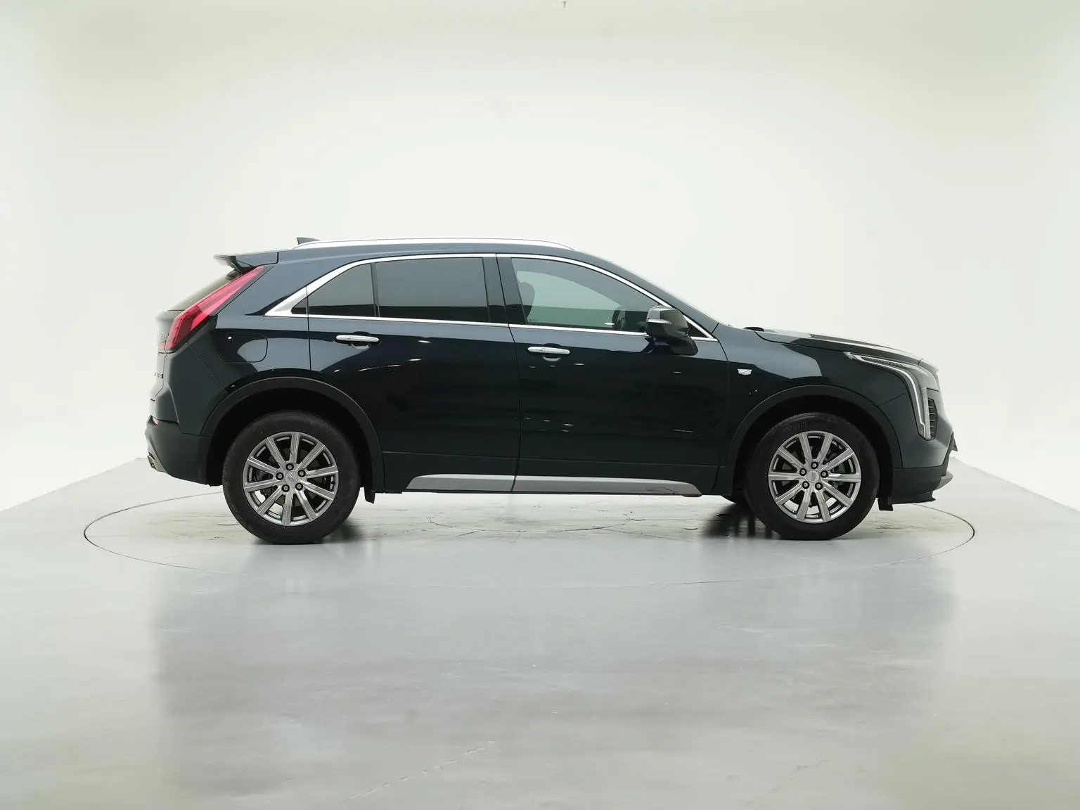 Cadillac XT4 2021 28T 2WD Leading