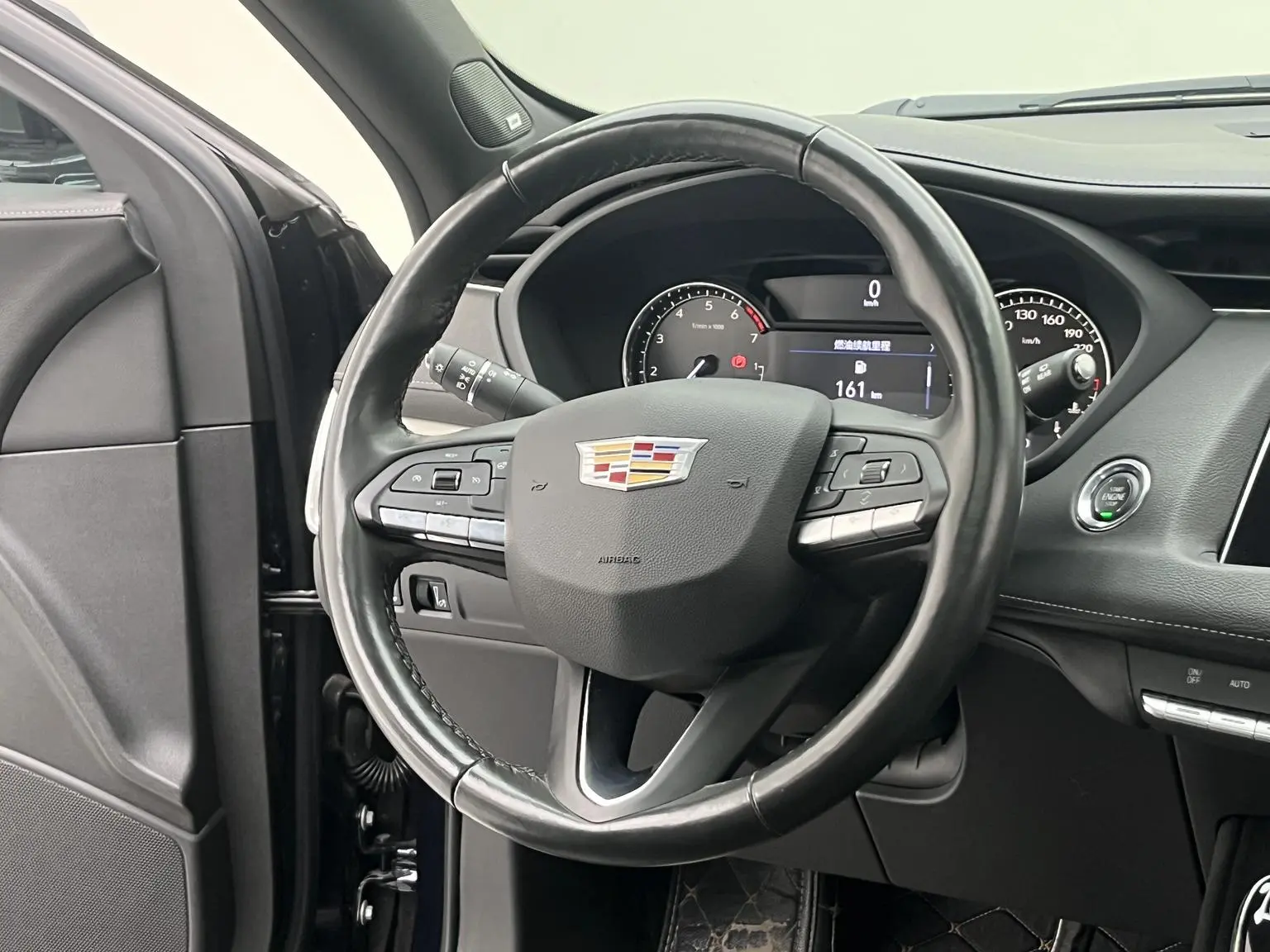 Cadillac XT4 2021 28T 2WD Leading