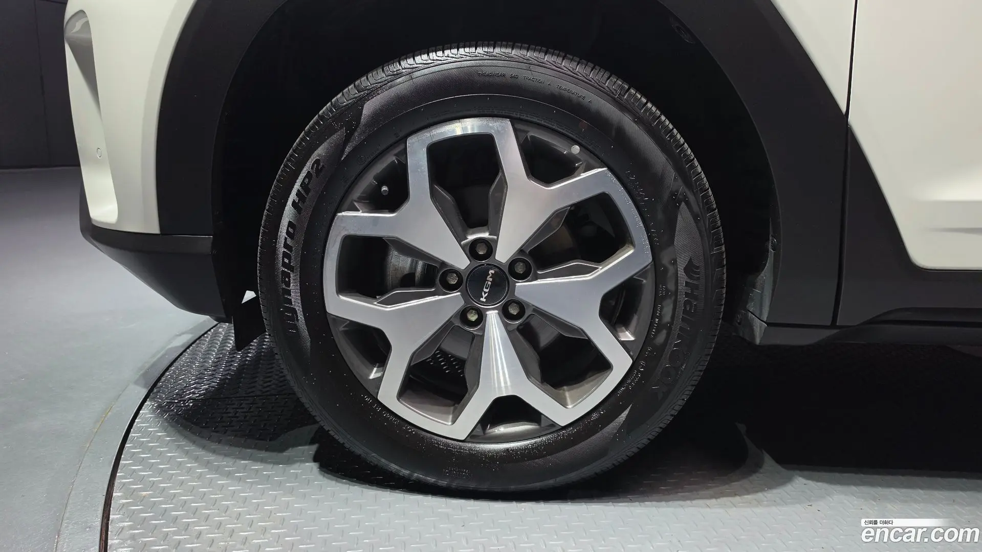 KG Mobility Torres Gasoline 1.5 2WD