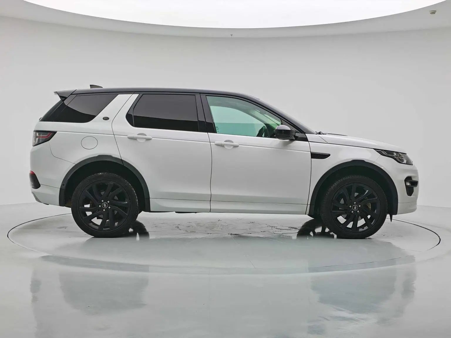 Land Rover Discovery Sport 2019 240PS SE Dynamic China VI