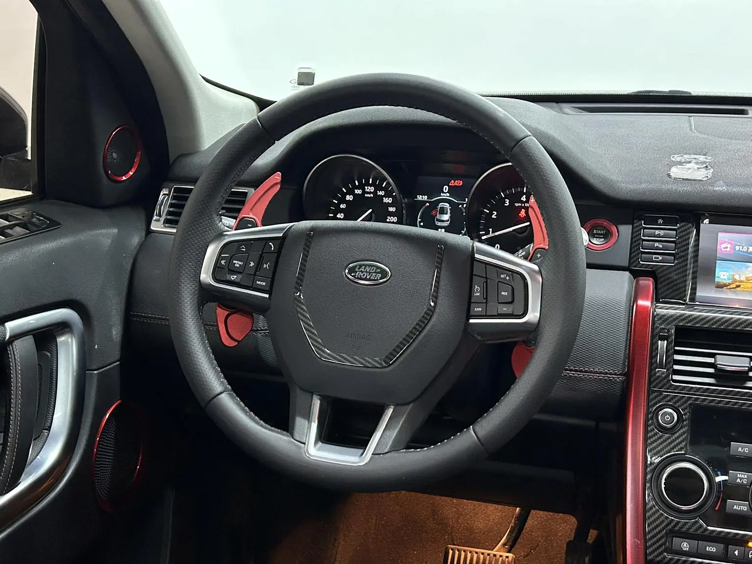 Land Rover Discovery Sport 2019 240PS SE Dynamic China VI