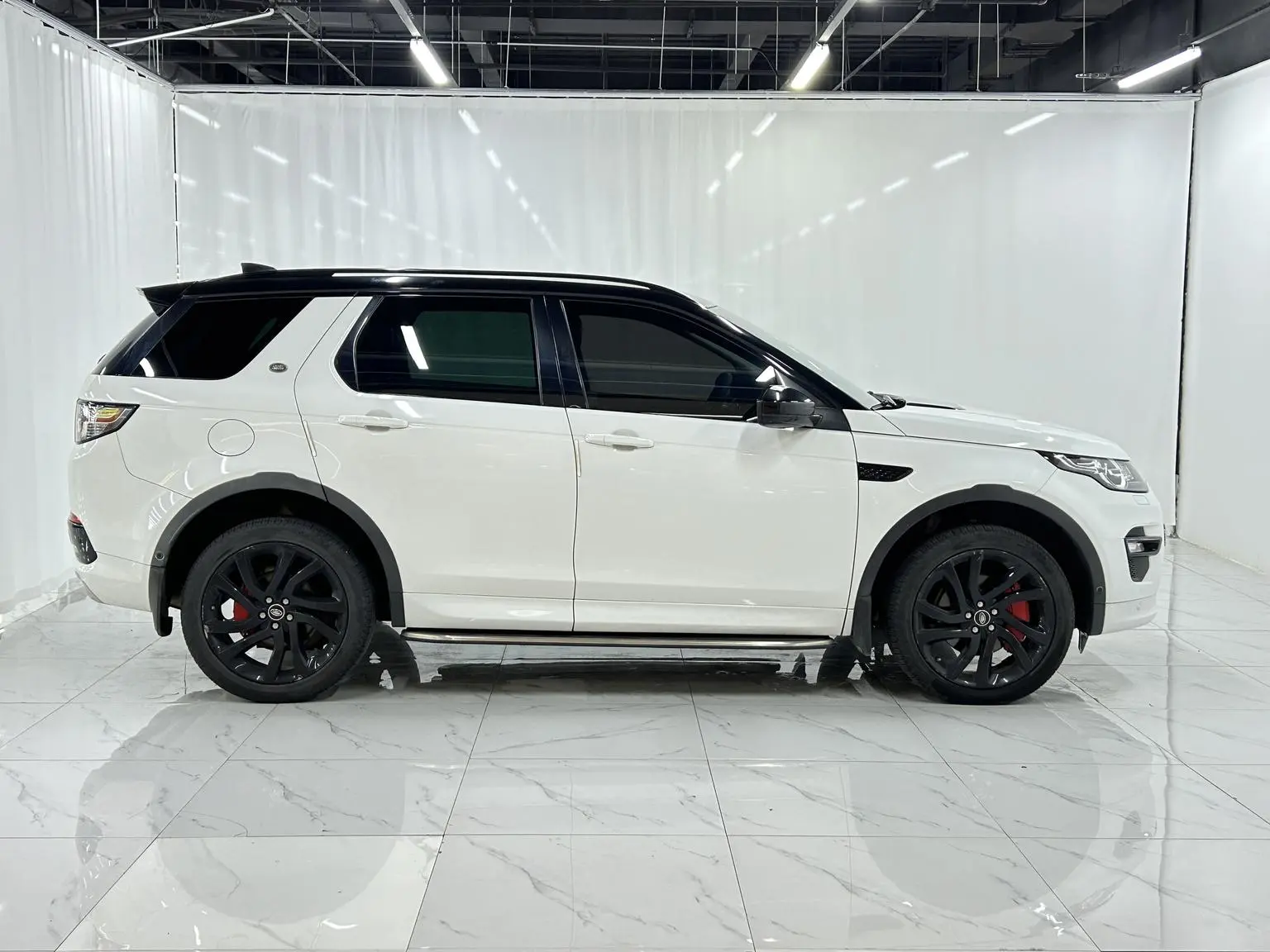 Land Rover Discovery Sport 2019 240PS SE Dynamic China VI
