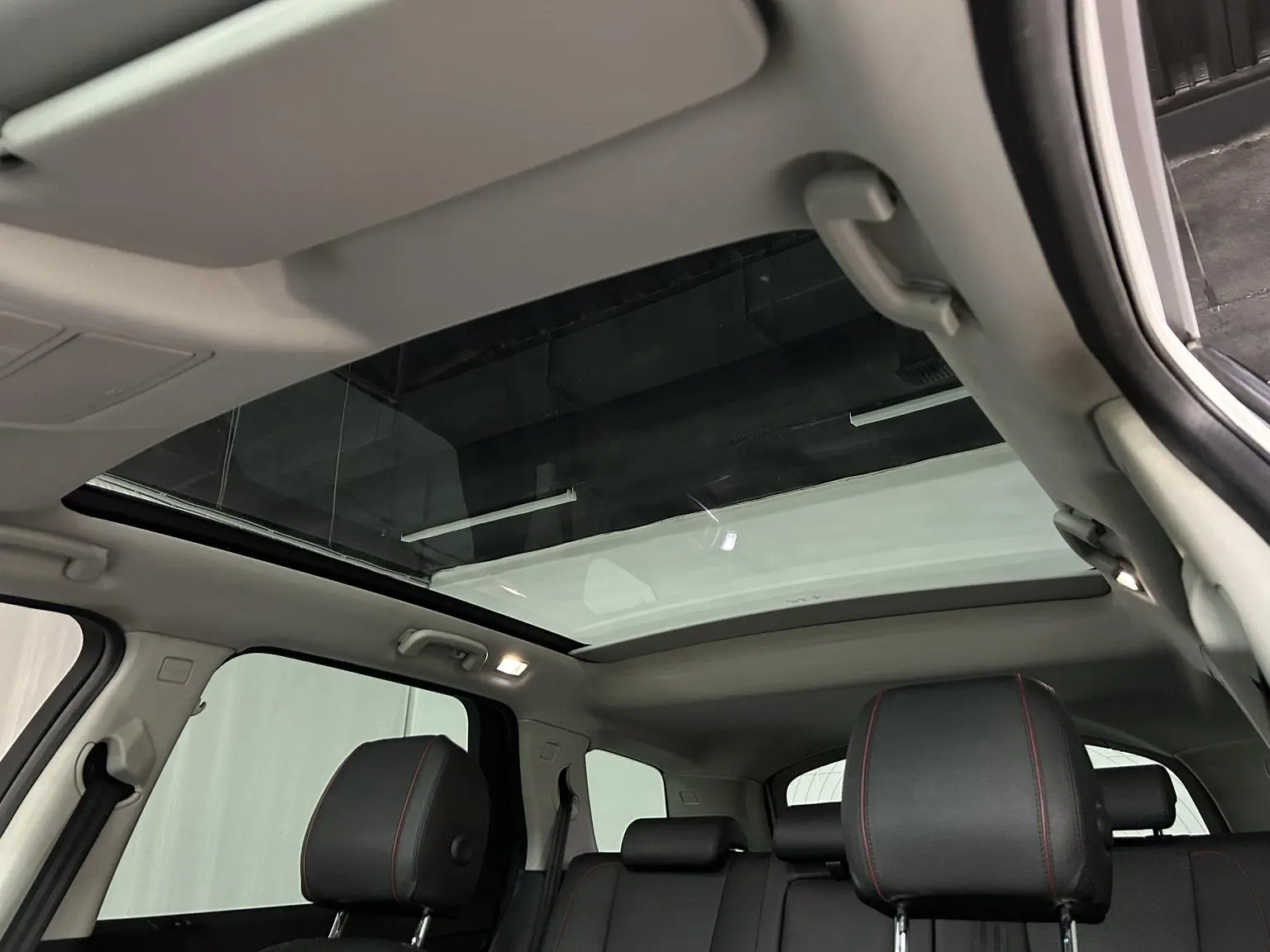 Land Rover Discovery Sport 2019 240PS SE Dynamic China VI