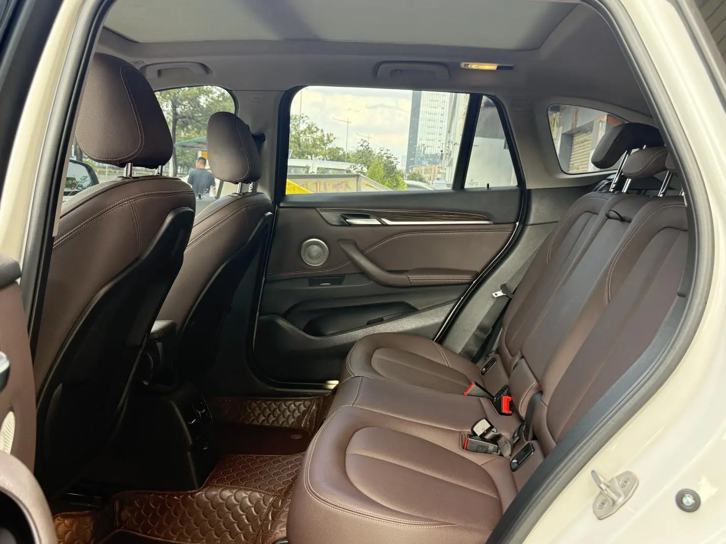 BMW X1 2021 xDrive25Li Premium Plus