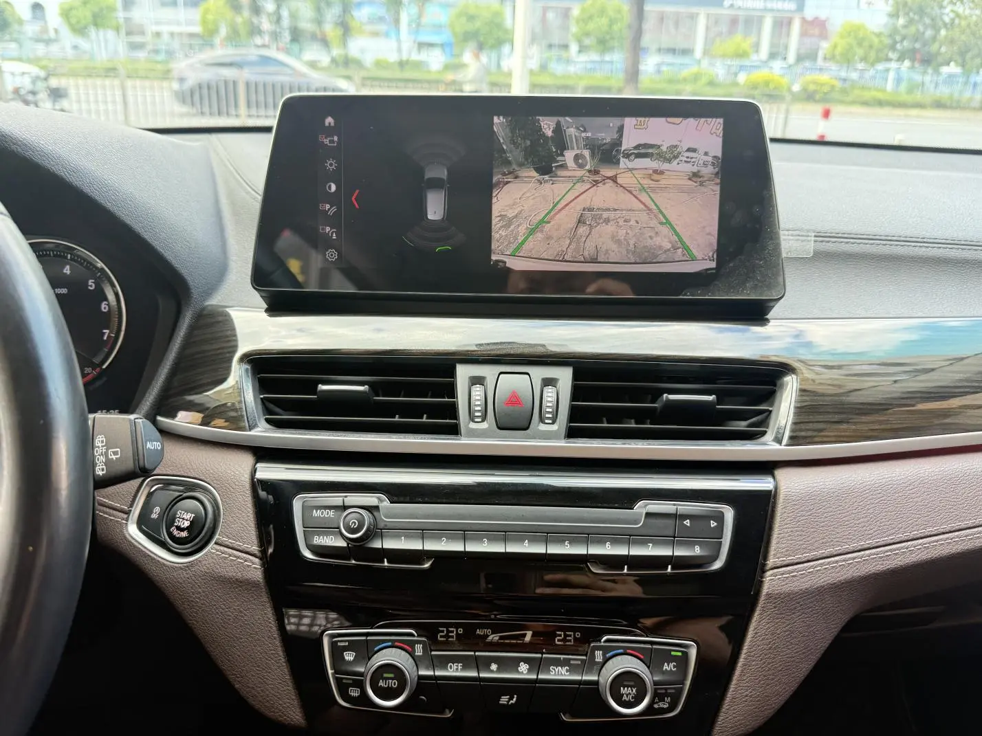 BMW X1 2021 xDrive25Li Premium Plus