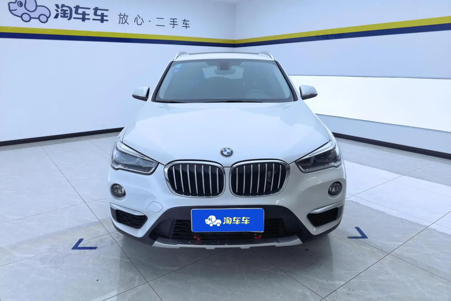 BMW X1 2019 sDrive20Li Leading