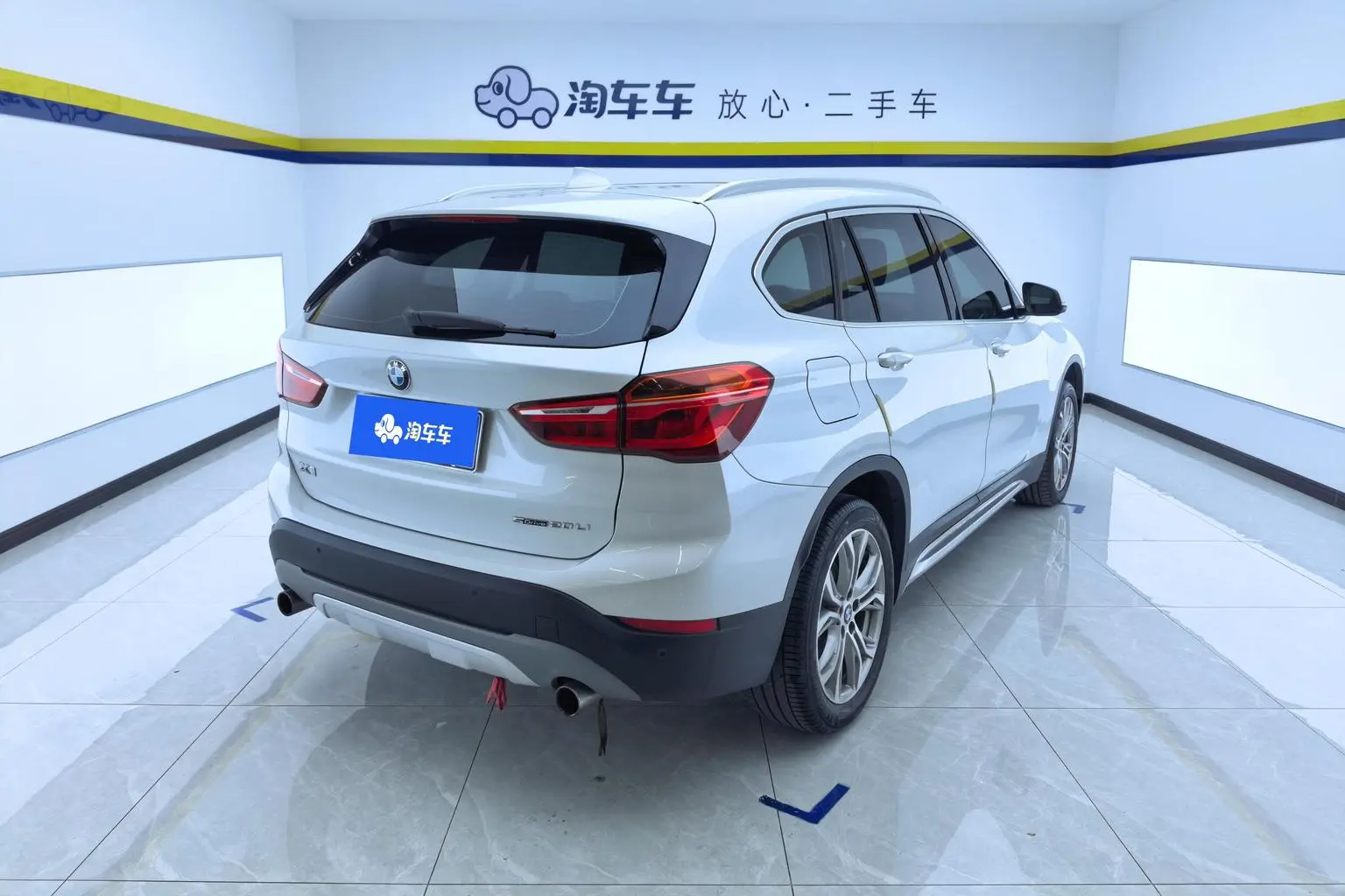 BMW X1 2019 sDrive20Li Leading
