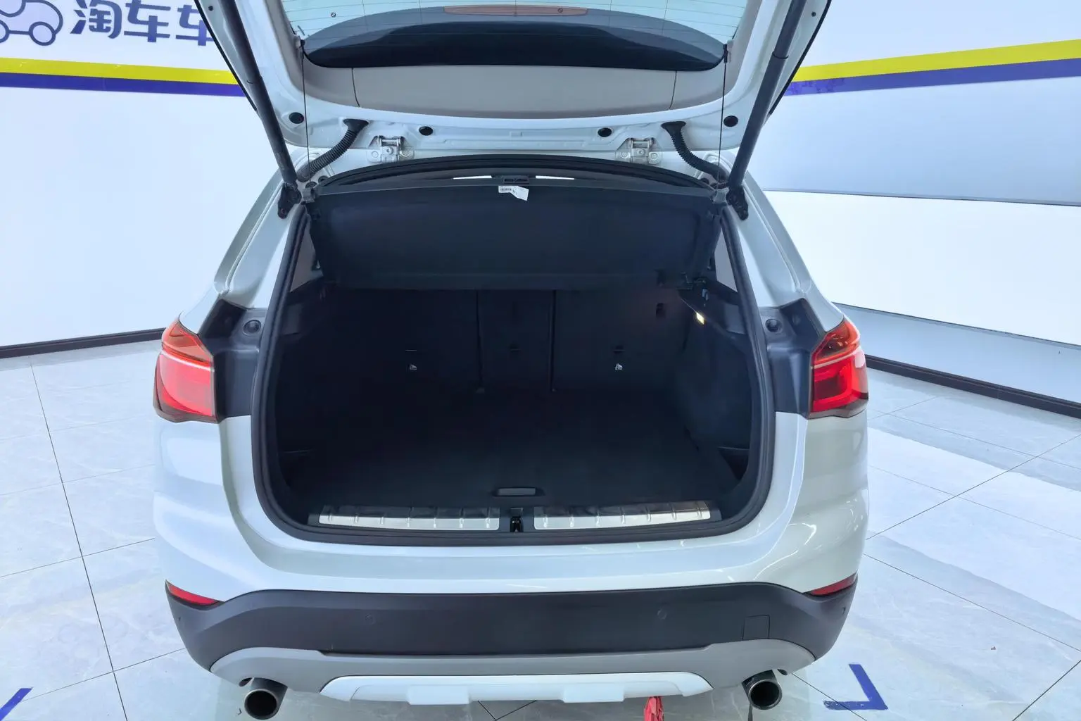 BMW X1 2019 sDrive20Li Leading